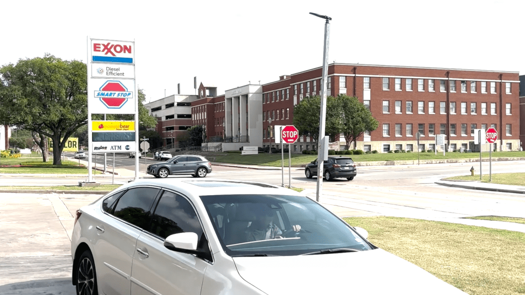 Gas station near Baylor University campus. (Photo by Owen Miller)