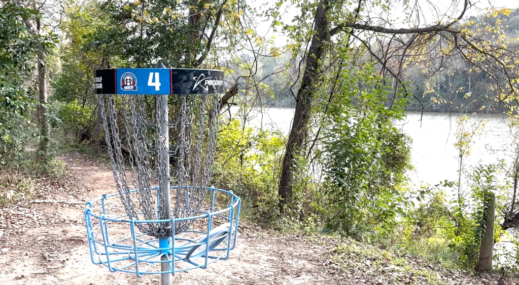 Photo of disc golf park in Waco, Texas. (Photo by Josh Krueger)