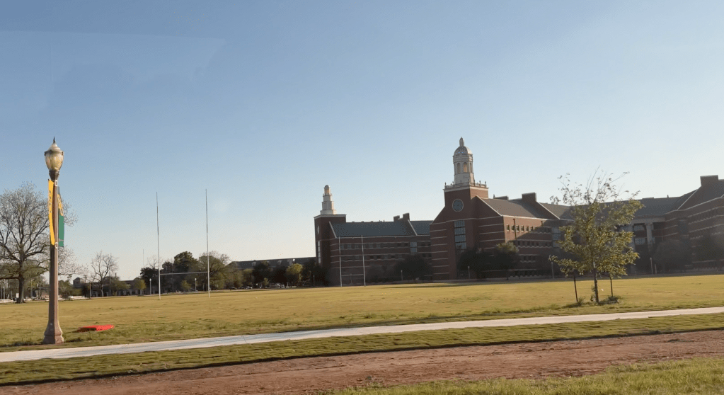 Photo by Alyssa Damian